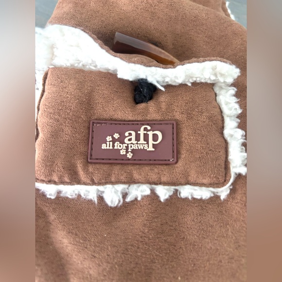 AFP All For Paws Brown & Cream Sherpa Pet Cat & Dog Coat/ Wrap/ Sweater - Picture 2 of 12